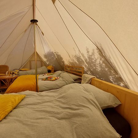 Bell Tent Glamping Essenhof Aagtekerke Exteriör bild